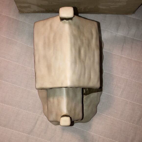 American Winter Scene Decorative Hand Painted Porcelain House Museum if NY - Picture 5 of 13